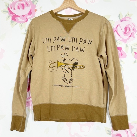 Peanuts Tops - Uniqlo Peanuts Tan and Brown Crewneck with Snoopy Graphic Sweatshirt S